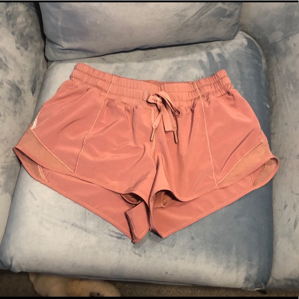 Lululemon Hotty Hot I Short - Nude Pink